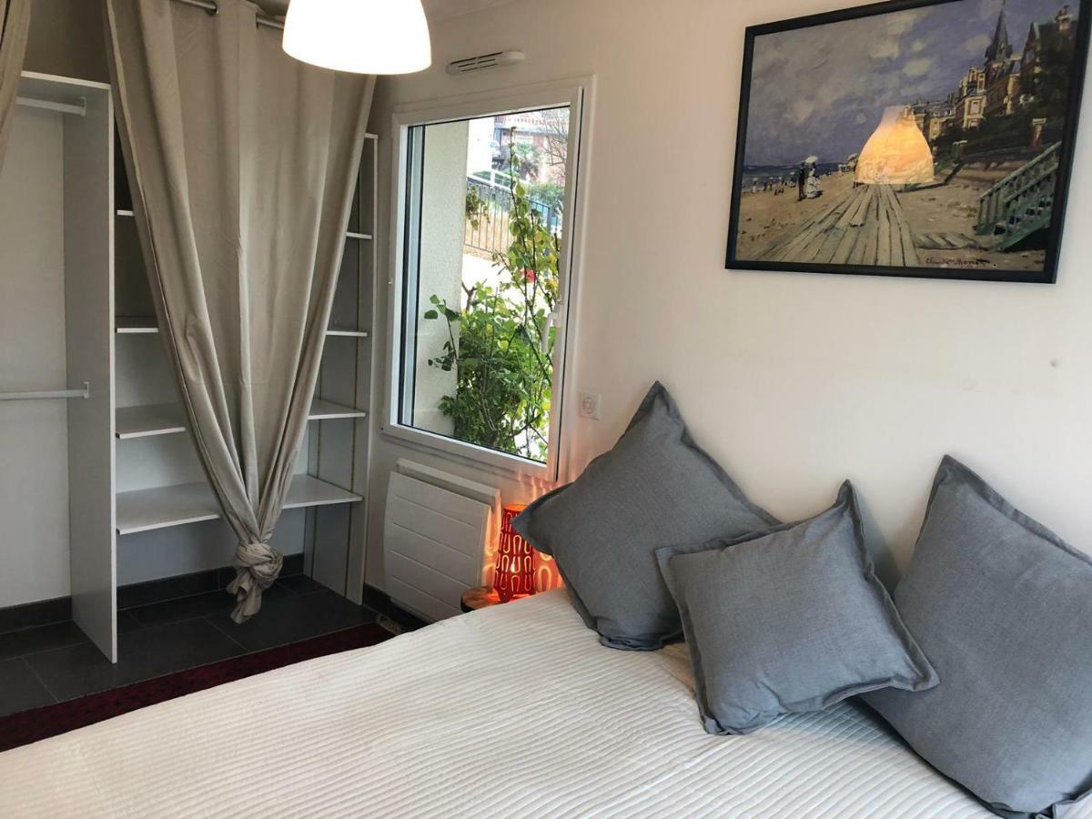 Superbe Deux Pieces Vue Mer Avec Jardin Trouville-sur-Mer Eksteriør billede